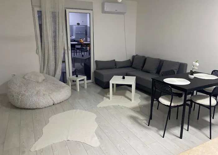 Day And Night Prokuplje